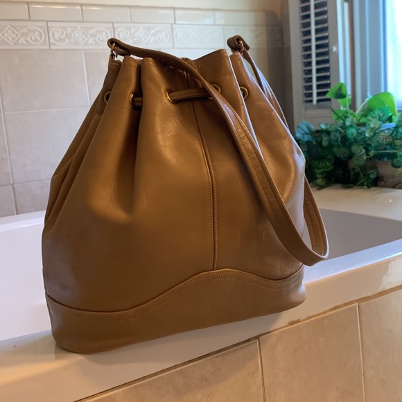 Allison all Leather Vintage Drawstring Bucket Bag - Picture 2 of 9